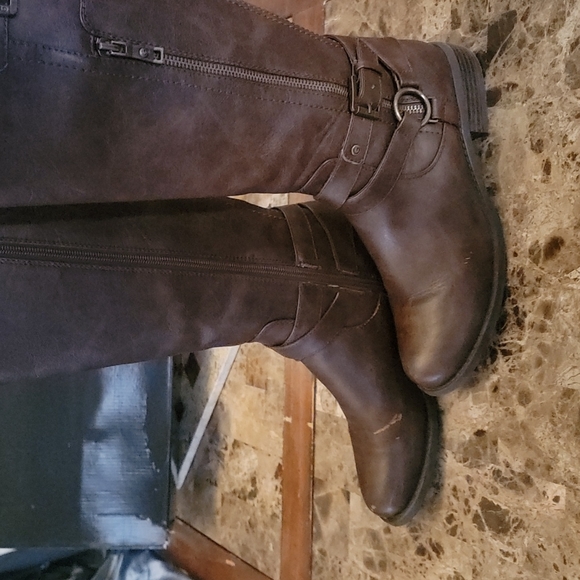GUESS Riding Boots - Picture 7 of 16